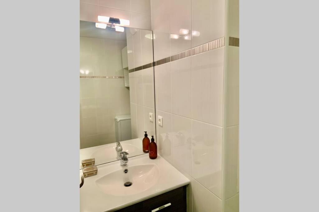 Studio 2 Adultes 2 Enfants Parcs Disneyland Paris Montévrain Buitenkant foto