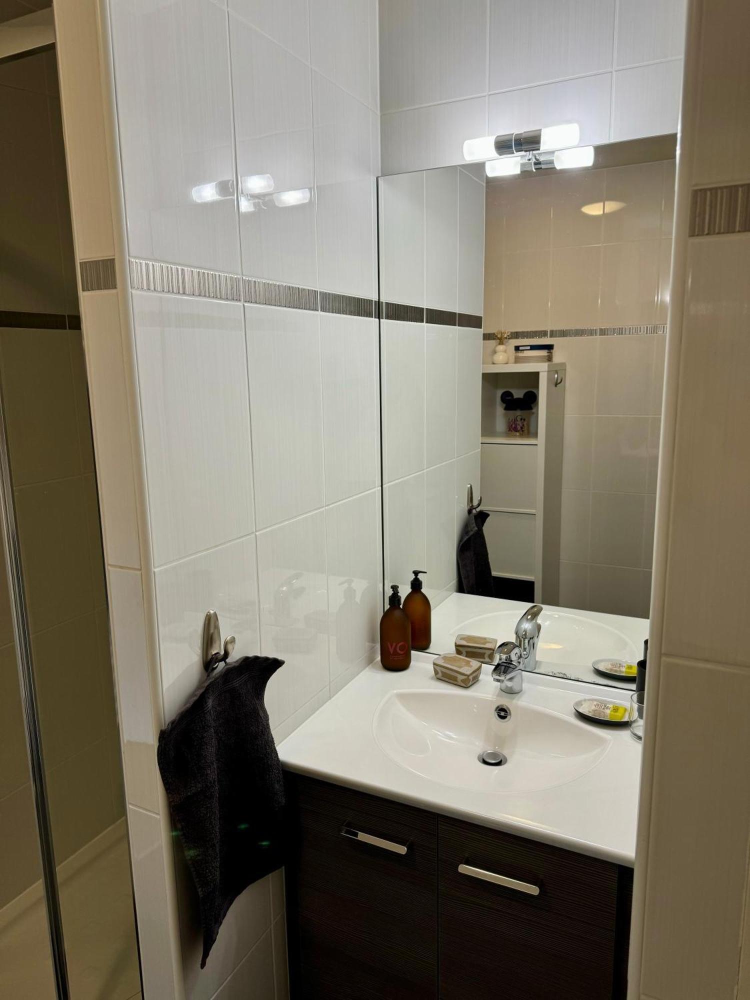 Studio 2 Adultes 2 Enfants Parcs Disneyland Paris Montévrain Buitenkant foto